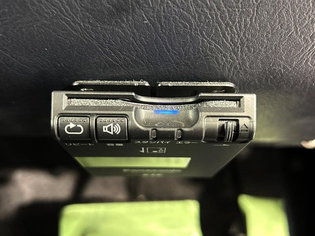 MITSUBISHI PAJERO MINI 2010