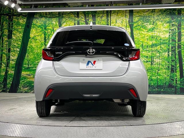TOYOTA YARIS 2021