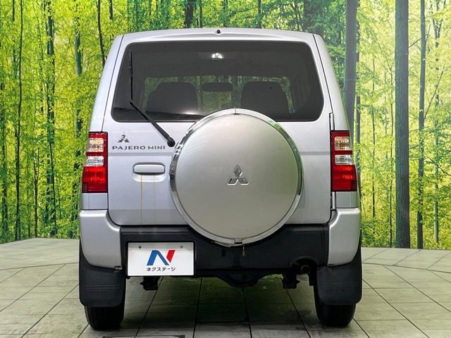 MITSUBISHI PAJERO MINI 4WD 2010