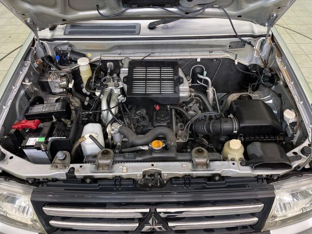 MITSUBISHI PAJERO MINI 4WD 2010