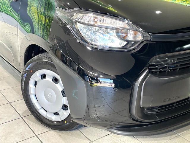 TOYOTA SIENTA HYBRID 2025