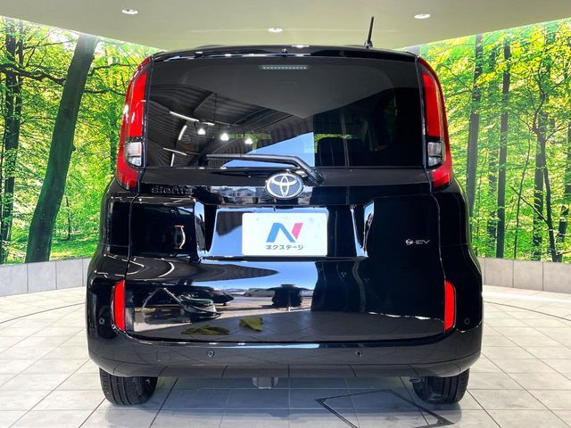 TOYOTA SIENTA HYBRID 2025