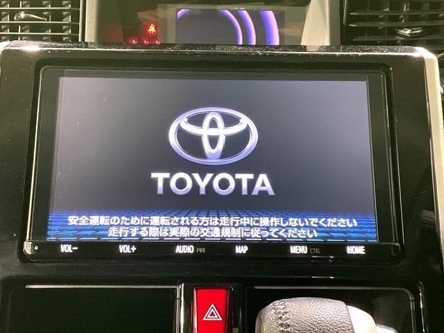 TOYOTA ROOMY 2020