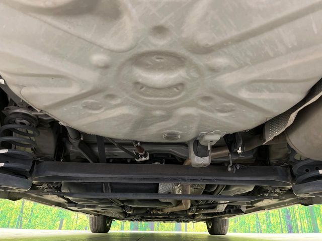 TOYOTA PRIUS Alpha 2013