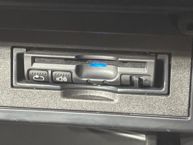 TOYOTA LANDCRUISER PRADO 2018