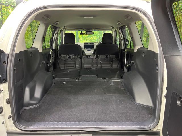 TOYOTA LANDCRUISER PRADO 2018