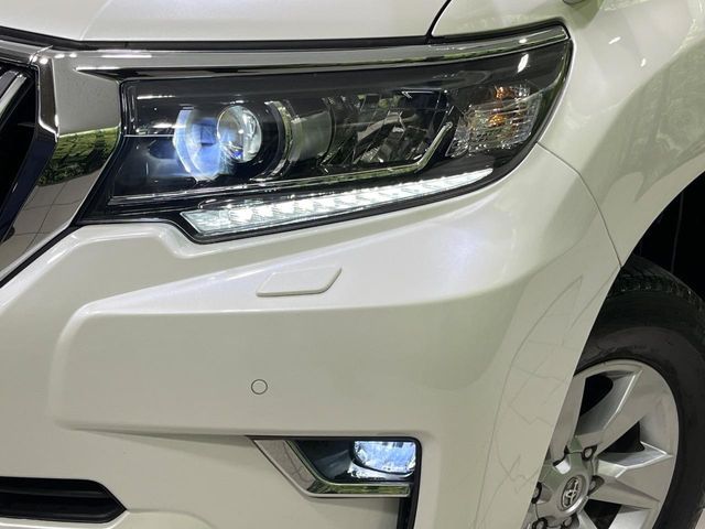 TOYOTA LANDCRUISER PRADO 2018