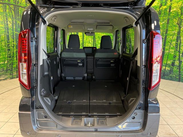 SUZUKI Spacia GEAR 2025