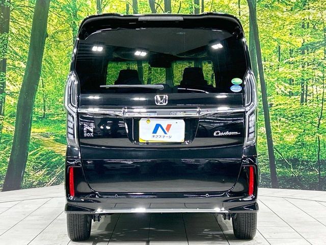 HONDA N BOX CUSTOM 2021