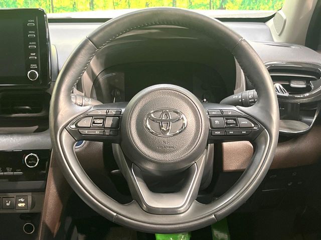 TOYOTA YARIS CROSS HYBRID 2022
