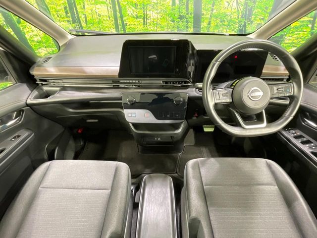 NISSAN SERENA  WG 2023