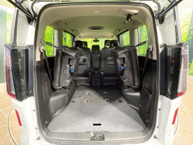 NISSAN SERENA  WG 2023