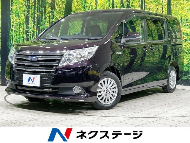 TOYOTA NOAH HYBRID 2016