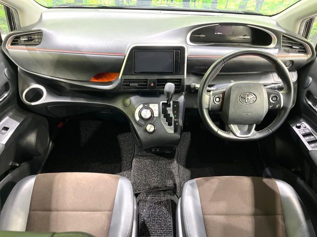 TOYOTA SIENTA 2019