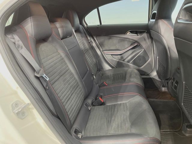 MERCEDES BENZ MERCEDES BENZ A class 2017