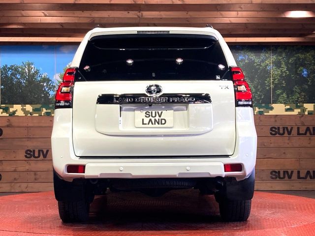 TOYOTA LANDCRUISER PRADO 2022