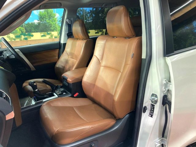 TOYOTA LANDCRUISER PRADO 2022