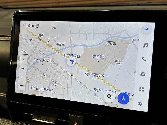 TOYOTA VOXY HYBRID 2022