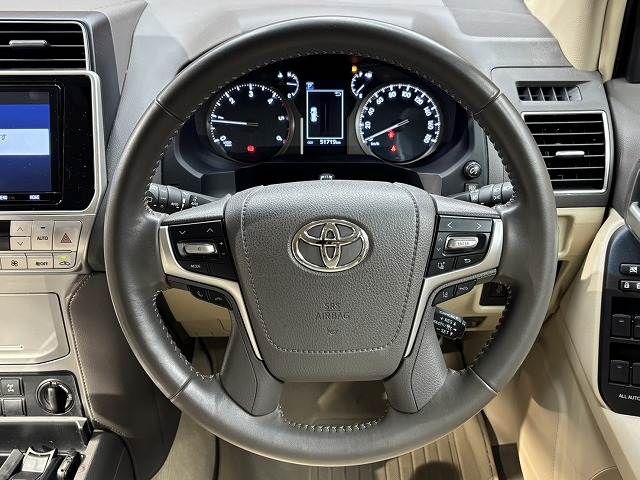 TOYOTA LANDCRUISER PRADO 2018