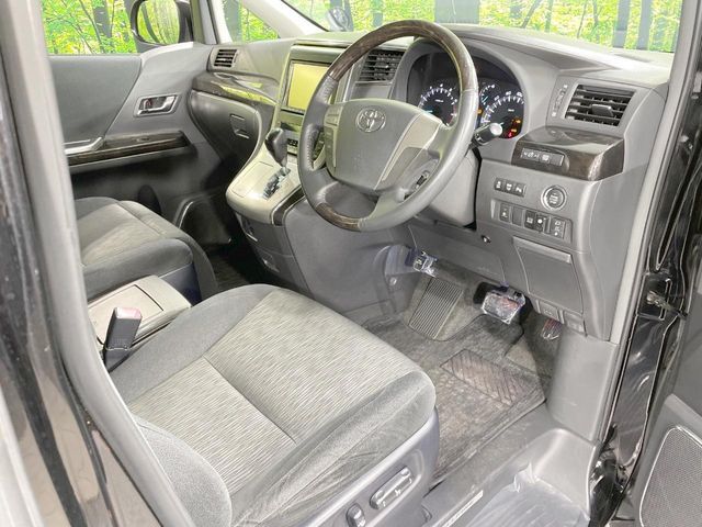 TOYOTA VELLFIRE 4WD 2012