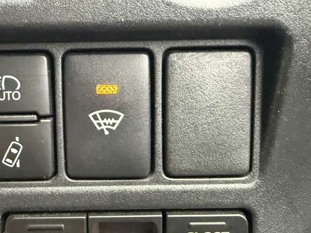 TOYOTA ESQUIRE 4WD 2018