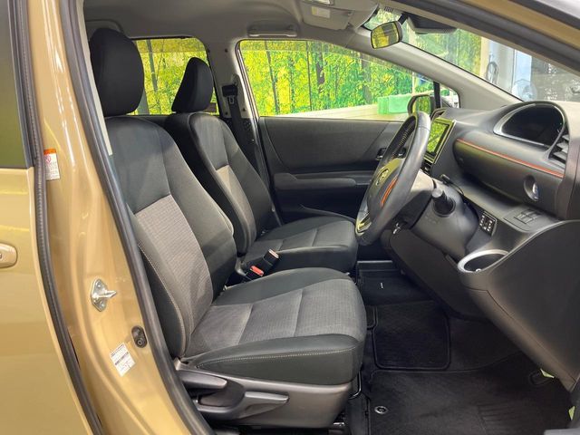 TOYOTA SIENTA HYBRID 2019