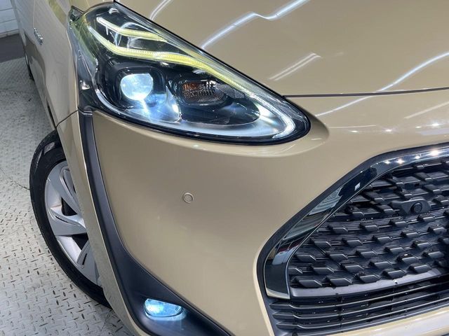 TOYOTA SIENTA HYBRID 2019