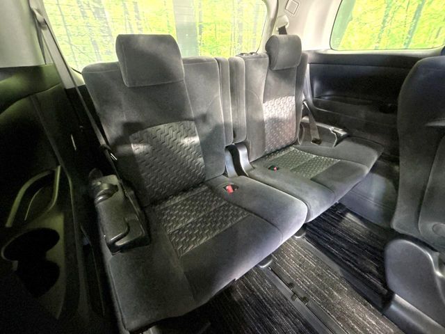 TOYOTA VELLFIRE 2015