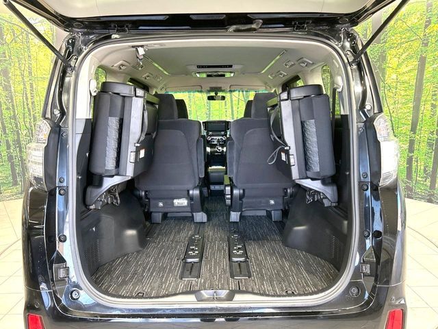 TOYOTA VELLFIRE 2015