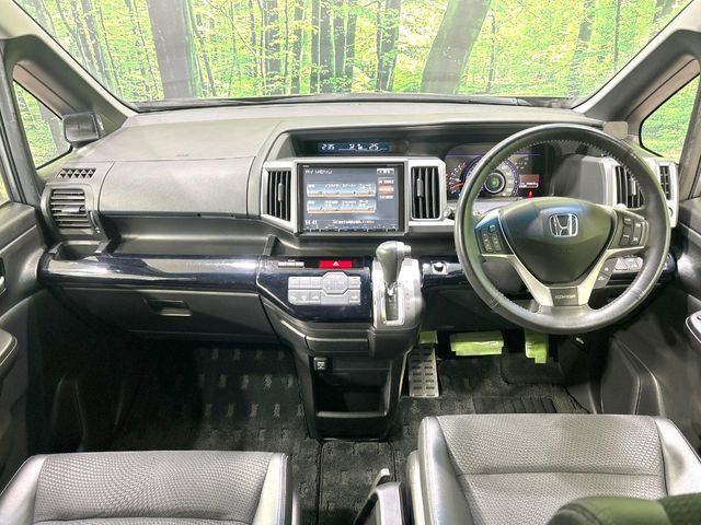 HONDA STEPWAGON SPADA 2013