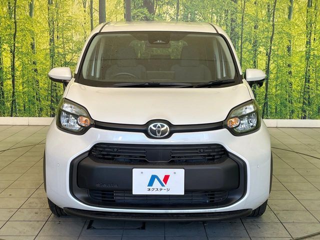 TOYOTA SIENTA HYBRID 2025