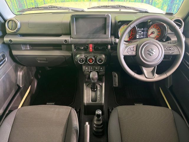 SUZUKI JIMNY NOMADE 2025