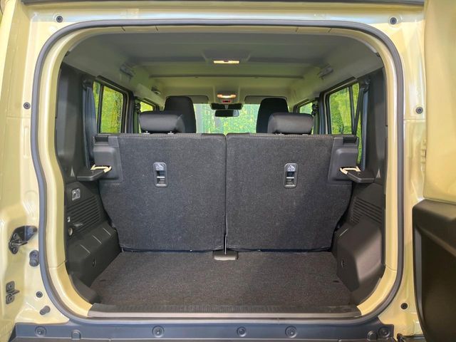 SUZUKI JIMNY NOMADE 2025