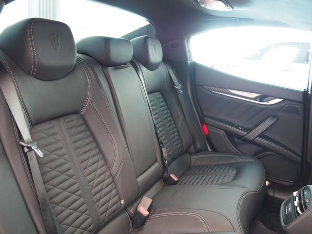 MASERATI MASERATI GHIBLI Sedan 2022