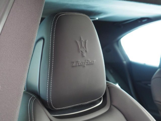 MASERATI MASERATI GHIBLI Sedan 2022