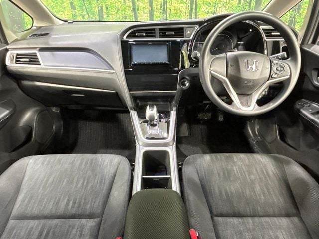 HONDA SHUTTLE HYBRID 2020