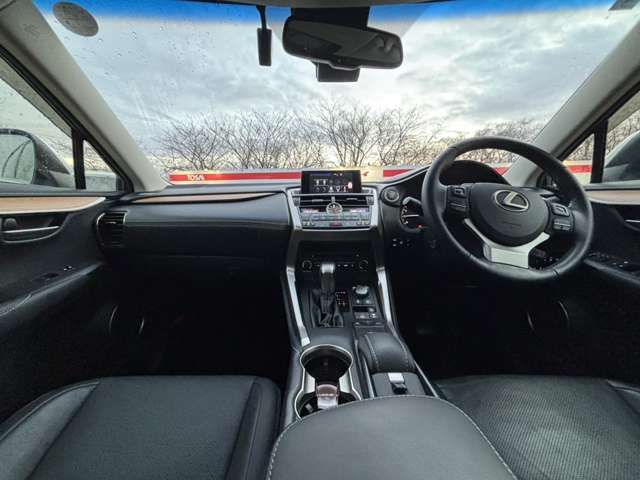 TOYOTA LEXUS NX200t AWD 2015