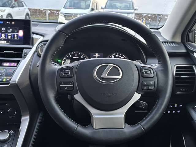 TOYOTA LEXUS NX200t AWD 2015