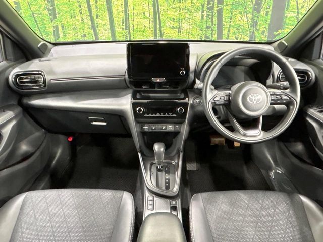 TOYOTA YARIS CROSS HYBRID 2025