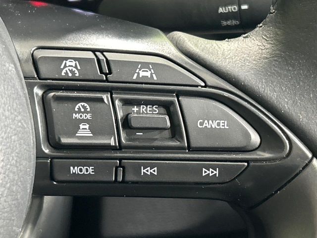 TOYOTA YARIS CROSS HYBRID 2025