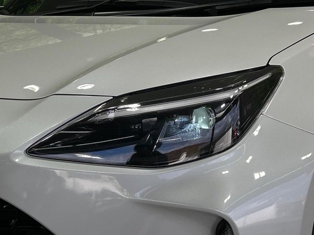 TOYOTA YARIS CROSS HYBRID 2025