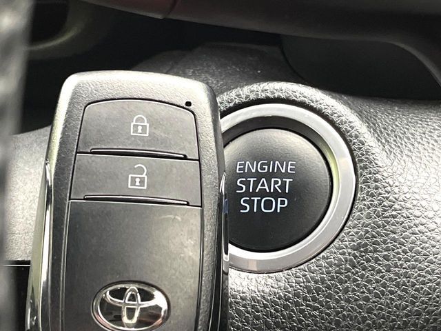 TOYOTA YARIS CROSS 2023