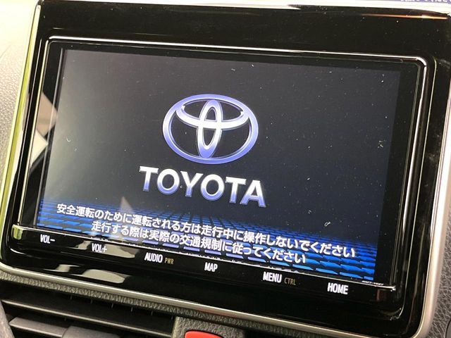 TOYOTA NOAH 2019