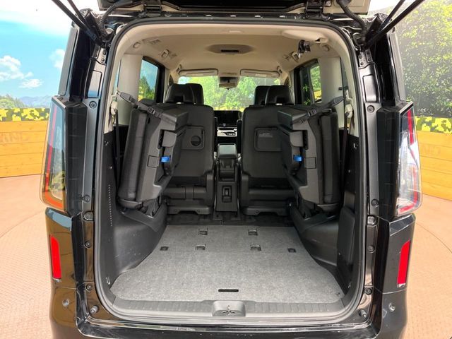 NISSAN SERENA  WG 2023