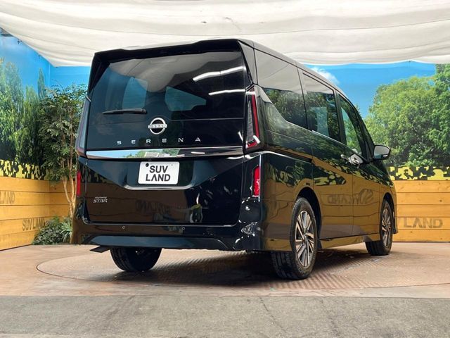 NISSAN SERENA  WG 2023