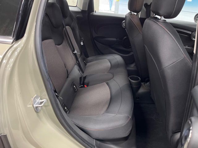 BMW MINI COOPER D 5DOOR 2019