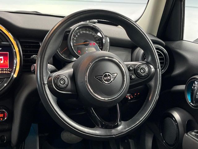 BMW MINI COOPER D 5DOOR 2019