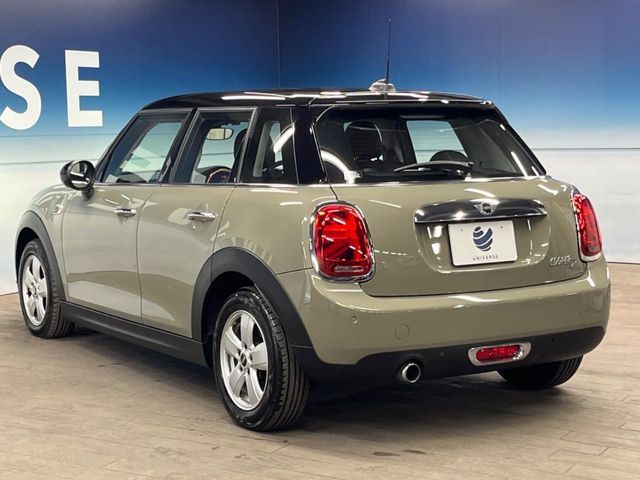 BMW MINI COOPER D 5DOOR 2019