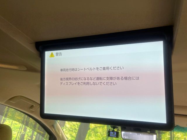 TOYOTA ALPHARD hybrid 4WD 2022