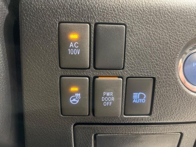 TOYOTA ALPHARD hybrid 4WD 2022